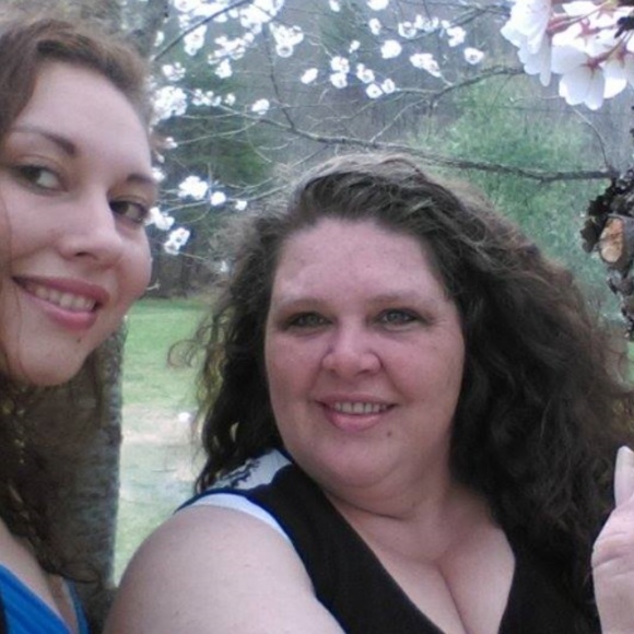 Meet your Posher, Rebekah - Picture 3 of 8